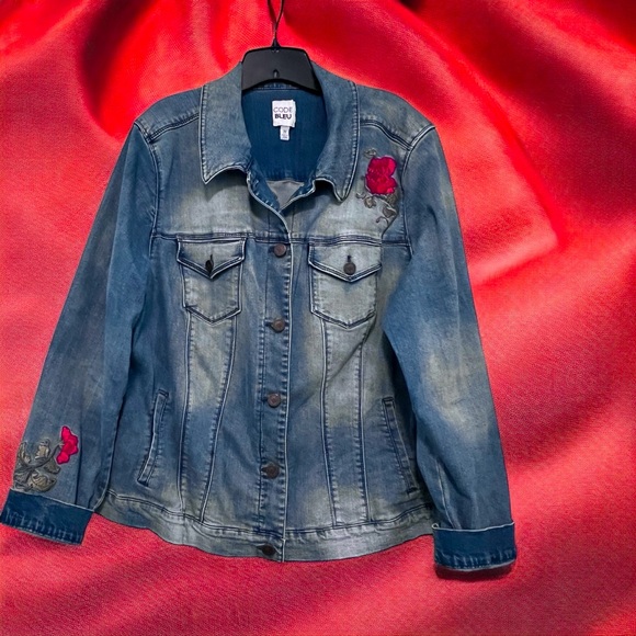 Code Bleu - Women’s Denim Embroidered Floral Jacket, Size 2X - Picture 1 of 7